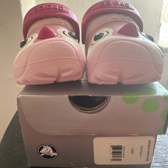 Pink penguin crocs - Picture 7 of 15